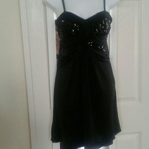K Mode Dress. S